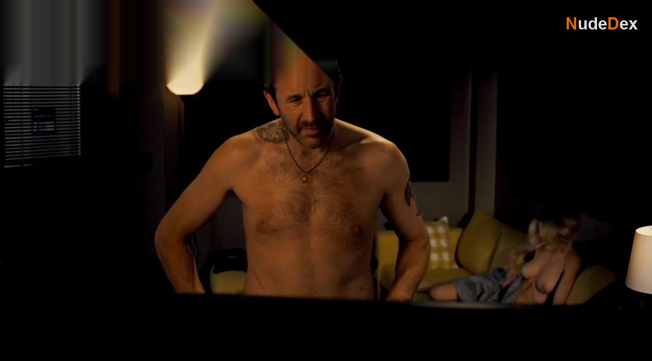 Megan Stevenson in Get Shorty, photo 11