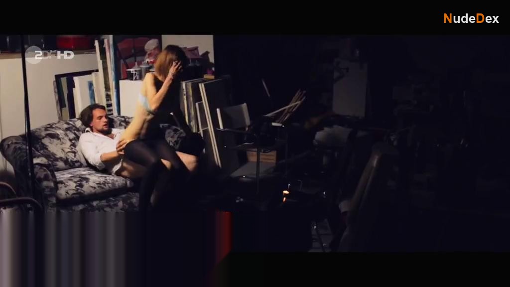 Mela Feigenbaum in Underwearlies, photo 13