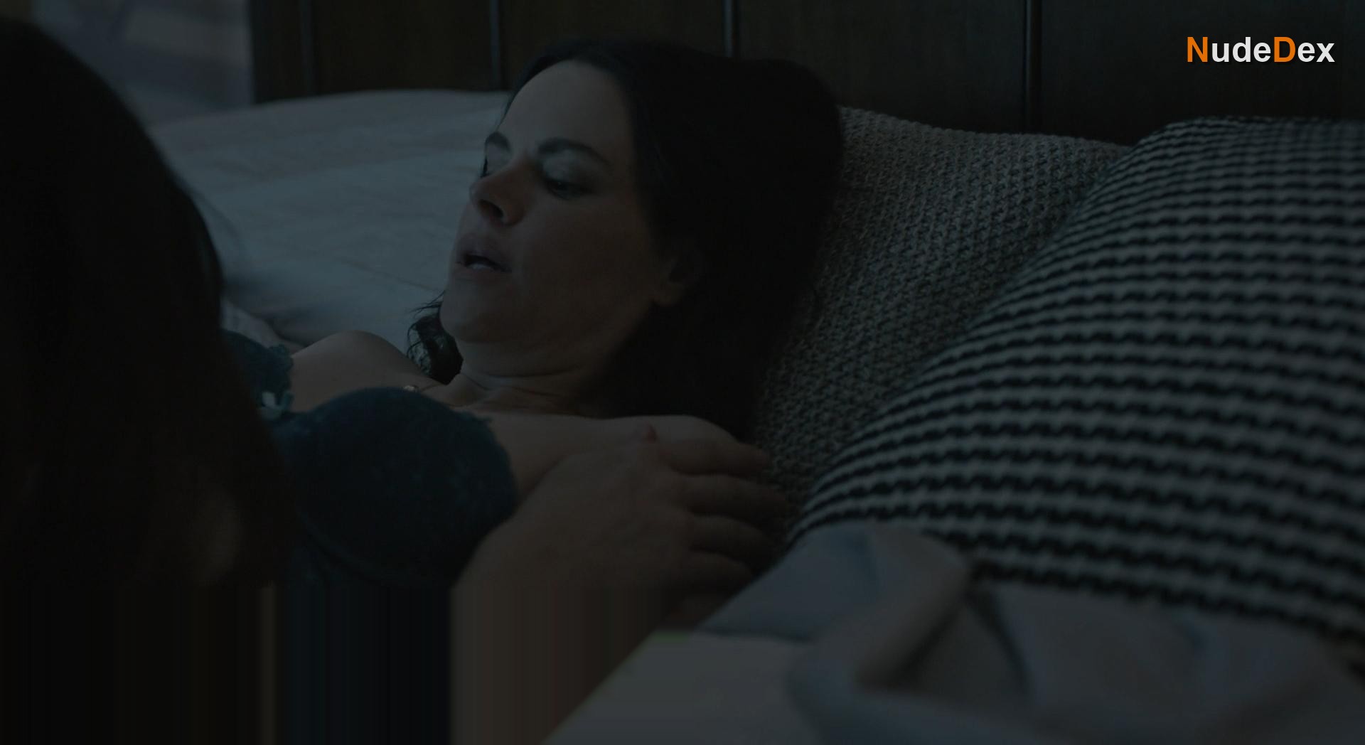 Melanie Scrofano in The End Of Sex, photo 11