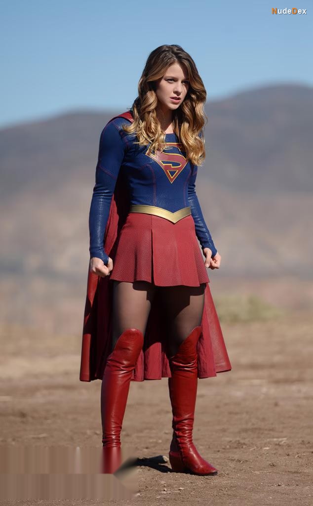 Melissa Benoist in Supergirl, photo 1