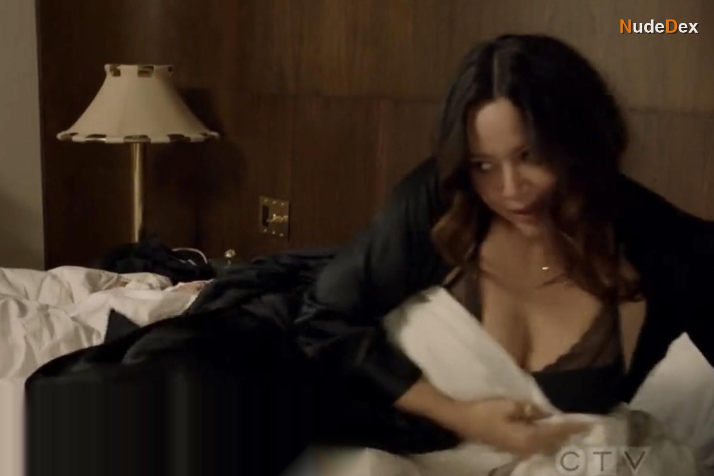 Melissa O'neil in The Rookie, photo 4
