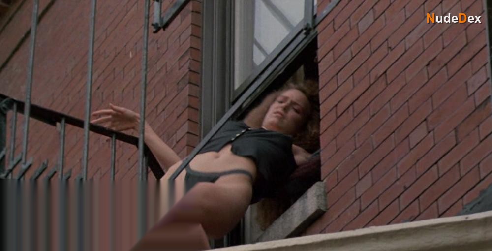 Melora Hardin in Soul Man, photo 5