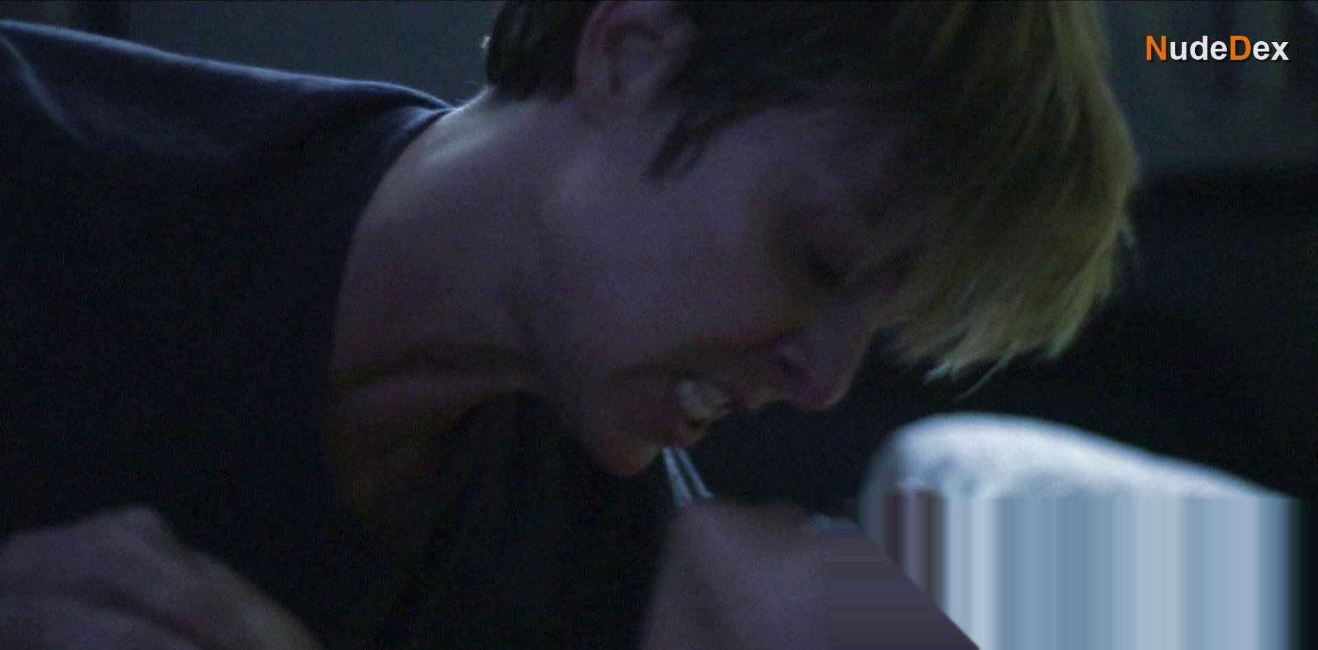 Melora Hardin in Transparent, photo 3