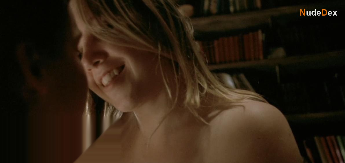 Meredith Black in In My Father S Den, photo 1