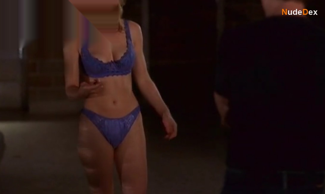 Meredith Monroe in Full Ride, photo 5