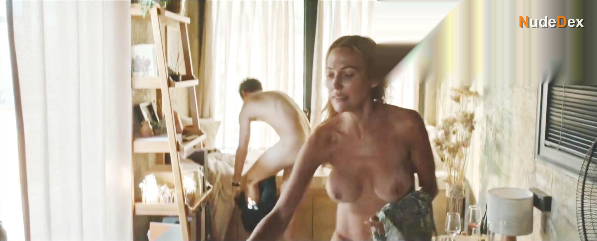 Meryem Uzerli in Ru, photo 4