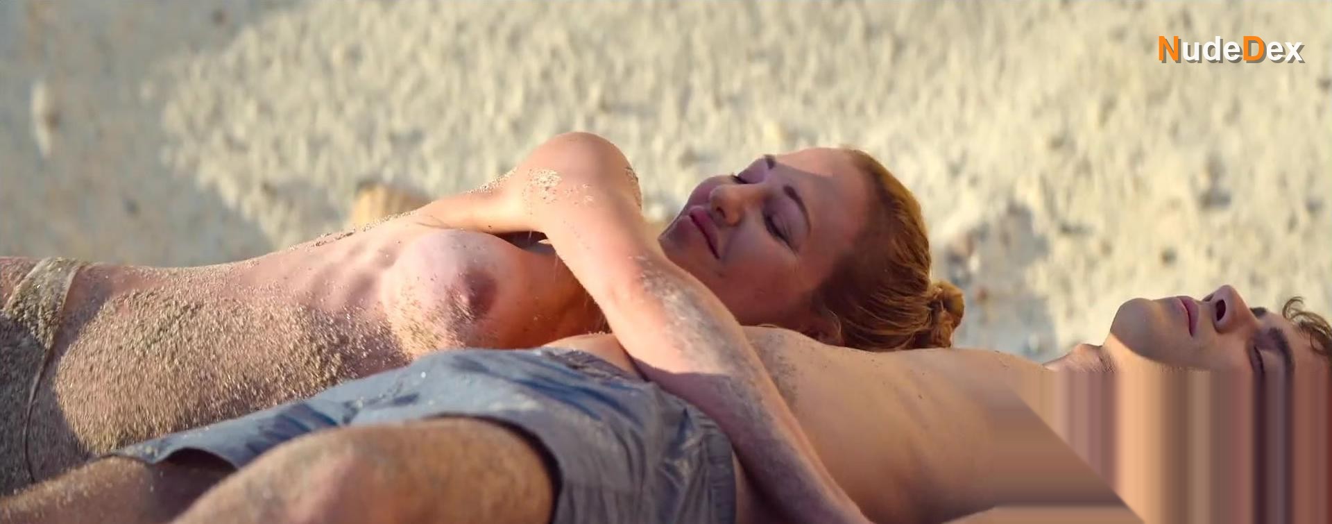 Meryem Uzerli in Ru, photo 20