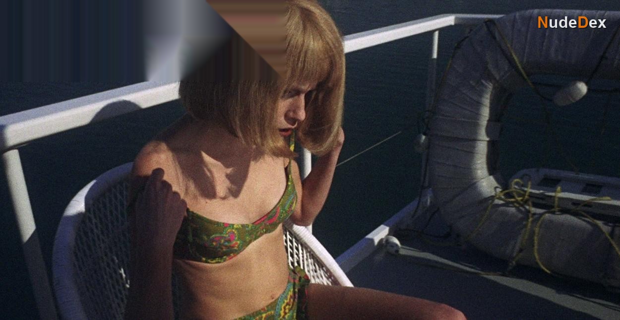 Mia Farrow in Rosemary's Baby, photo 9