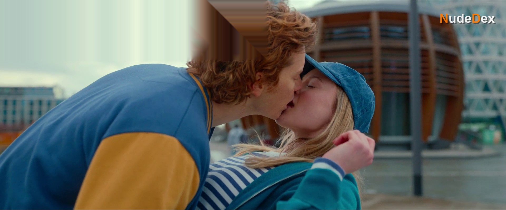 Mia Jenkins in Love Me, Love Me, photo 18
