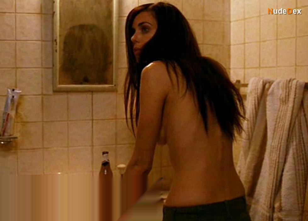 Mia Kirshner in 24, photo 5