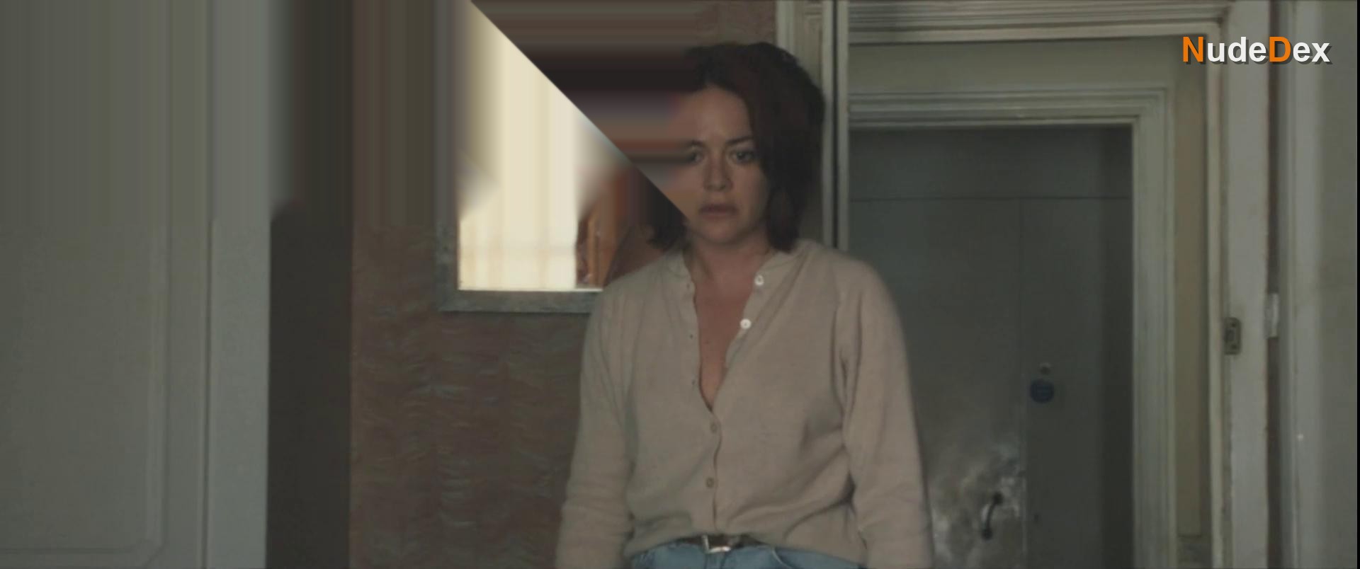 Mia Selway in The Death Of Bunny Munro, photo 3