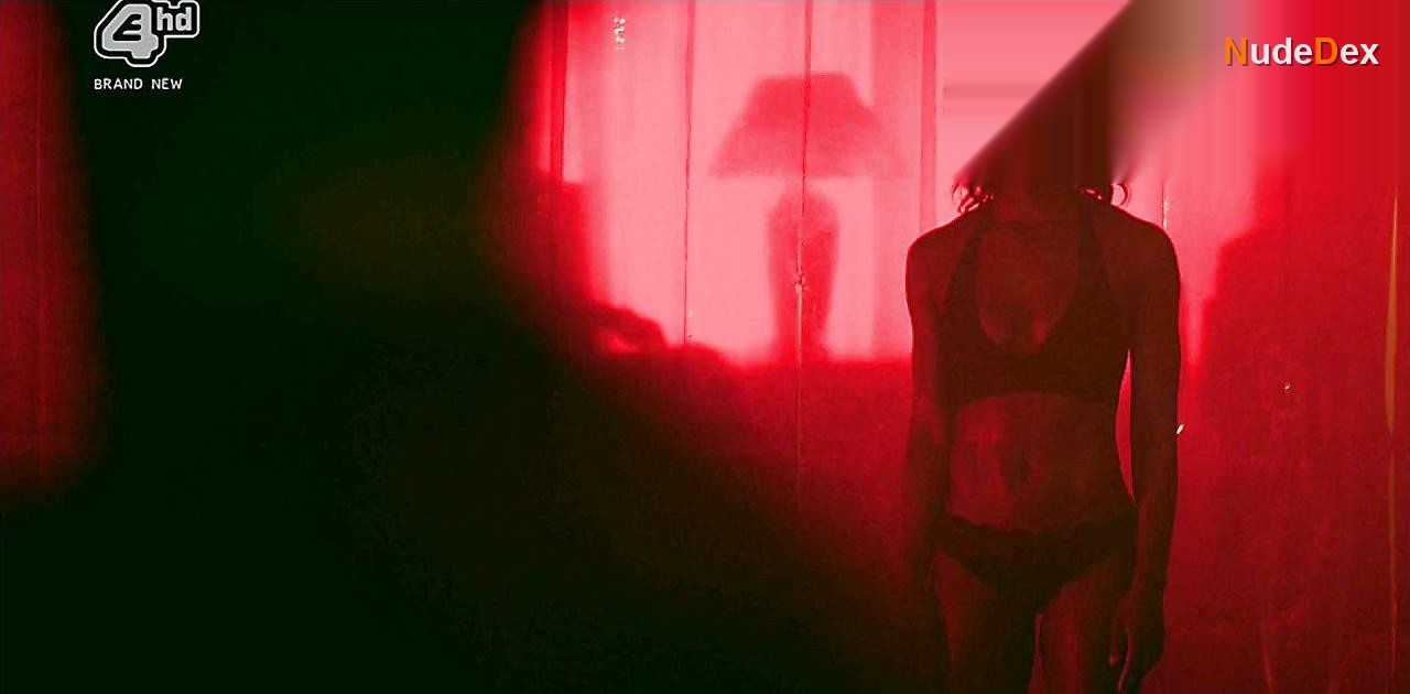 Michaela Coel in The Aliens, photo 6