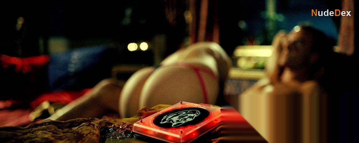 Michaela Kaplanova in Hostel Part Ii, photo 1