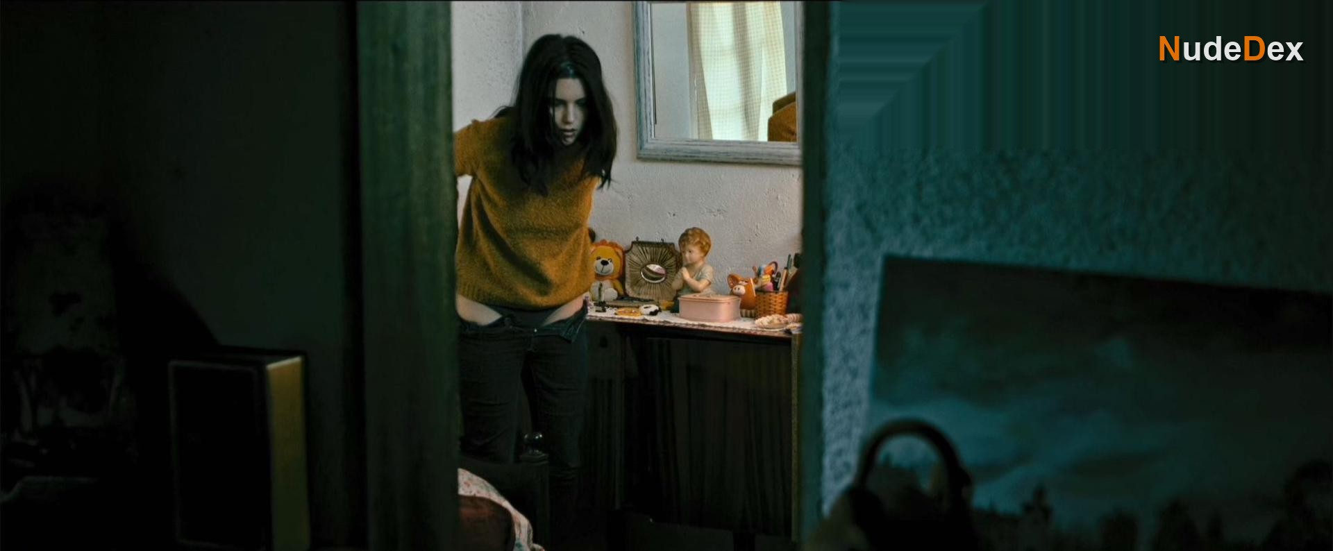 Michalina Olszanska in Carga, photo 9