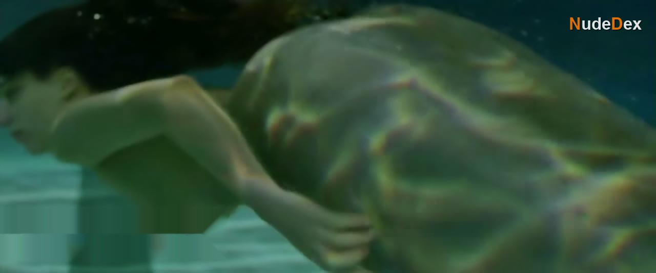Michalina Olszanska in The Lure, photo 5