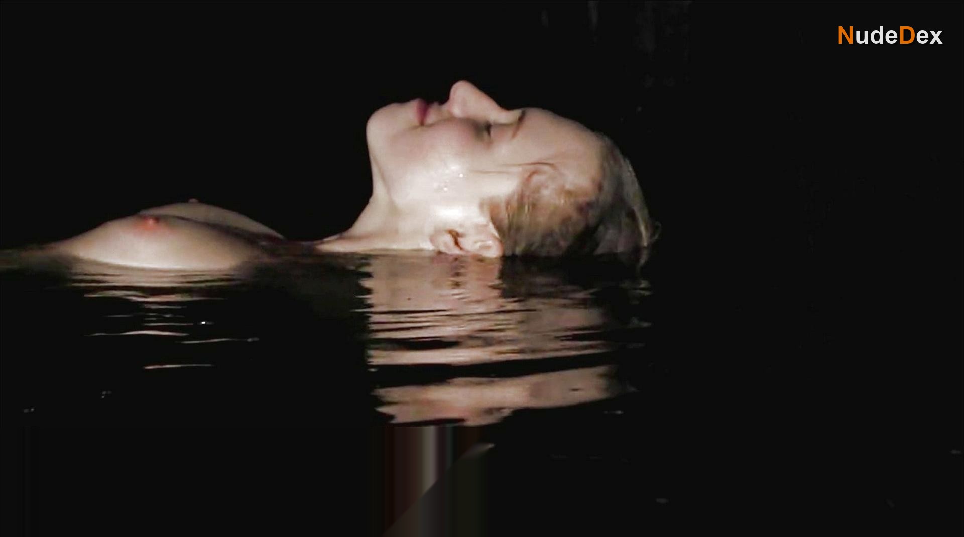 Michelle Ellen Jones in Dawn Of The Crescent Moon, photo 1