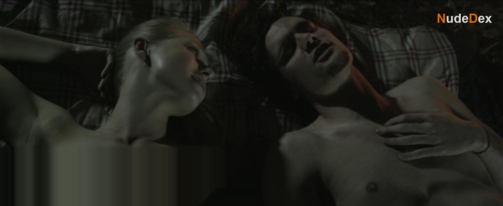 Michelle Ellen Jones in Pickaxe, photo 5