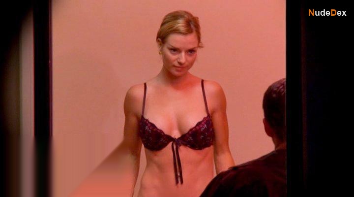 Michelle Merrifield in I C U, photo 3