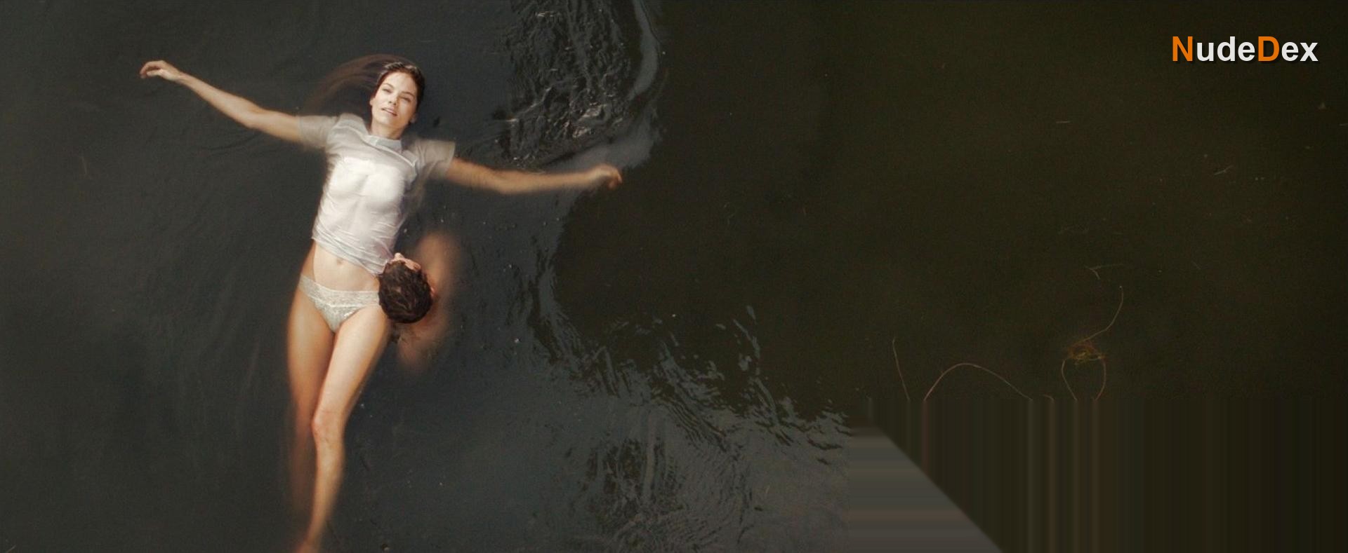 Michelle Monaghan in The Best Of Me, photo 3