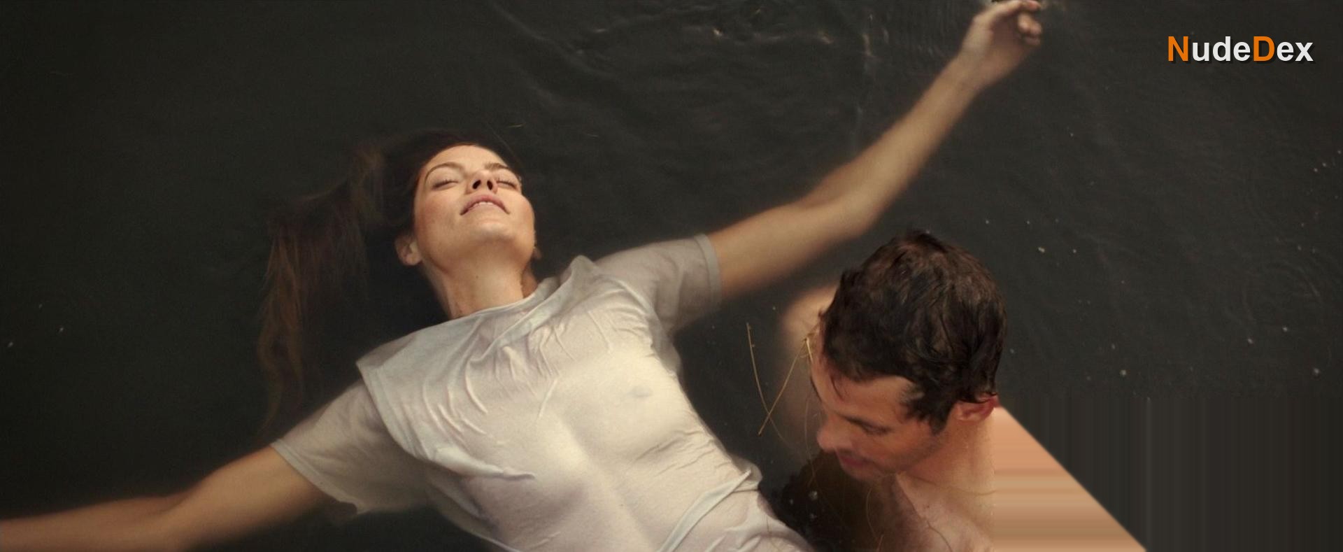 Michelle Monaghan in The Best Of Me, photo 4