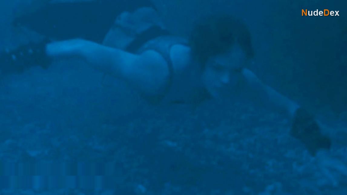 Bloodrayne in Bloodrayne, photo 3