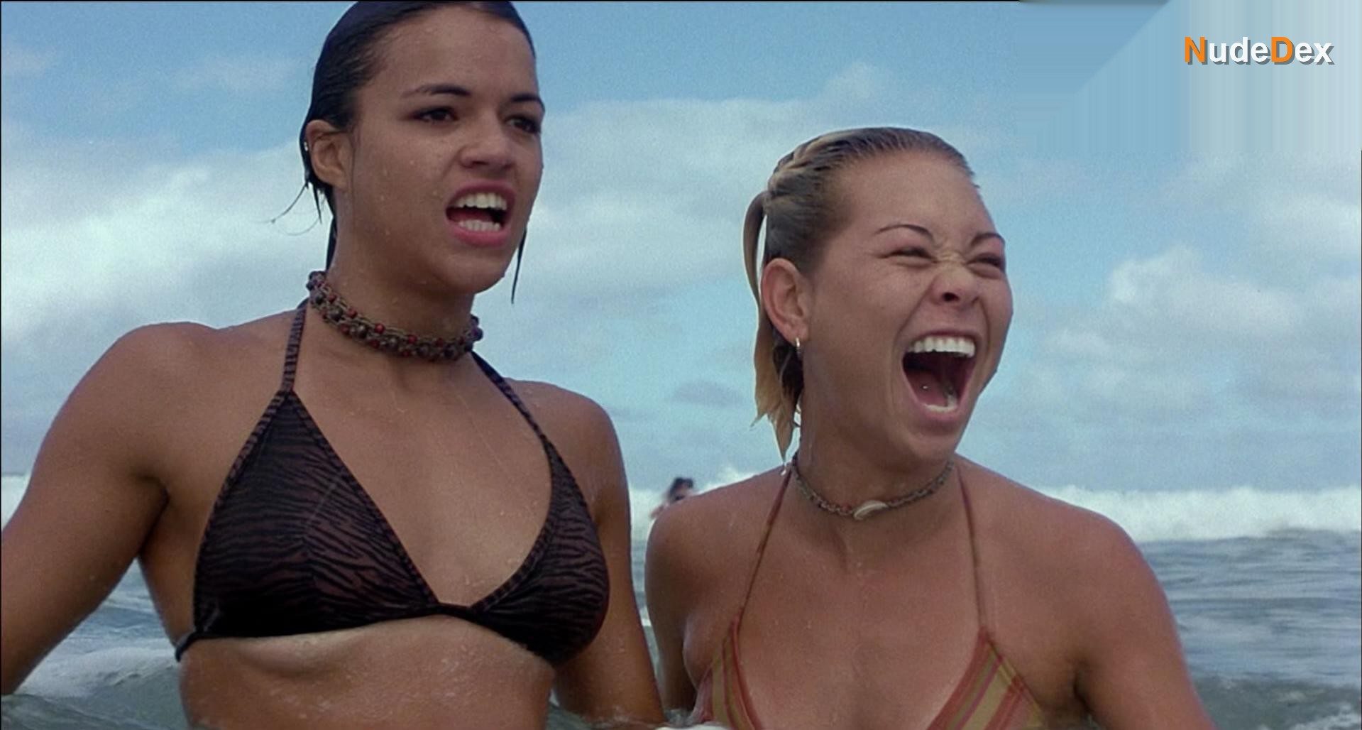Michelle Rodriguez in Blue Crush, photo 5