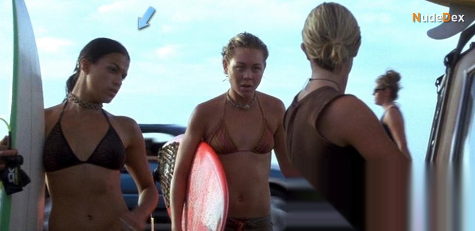 Michelle Rodriguez in Blue Crush, photo 10