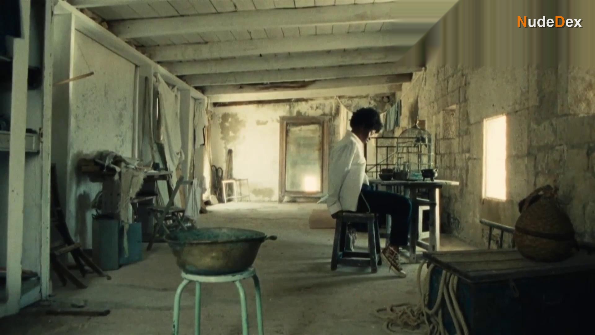 Michelle Tshibola in Pharmakon, photo 5