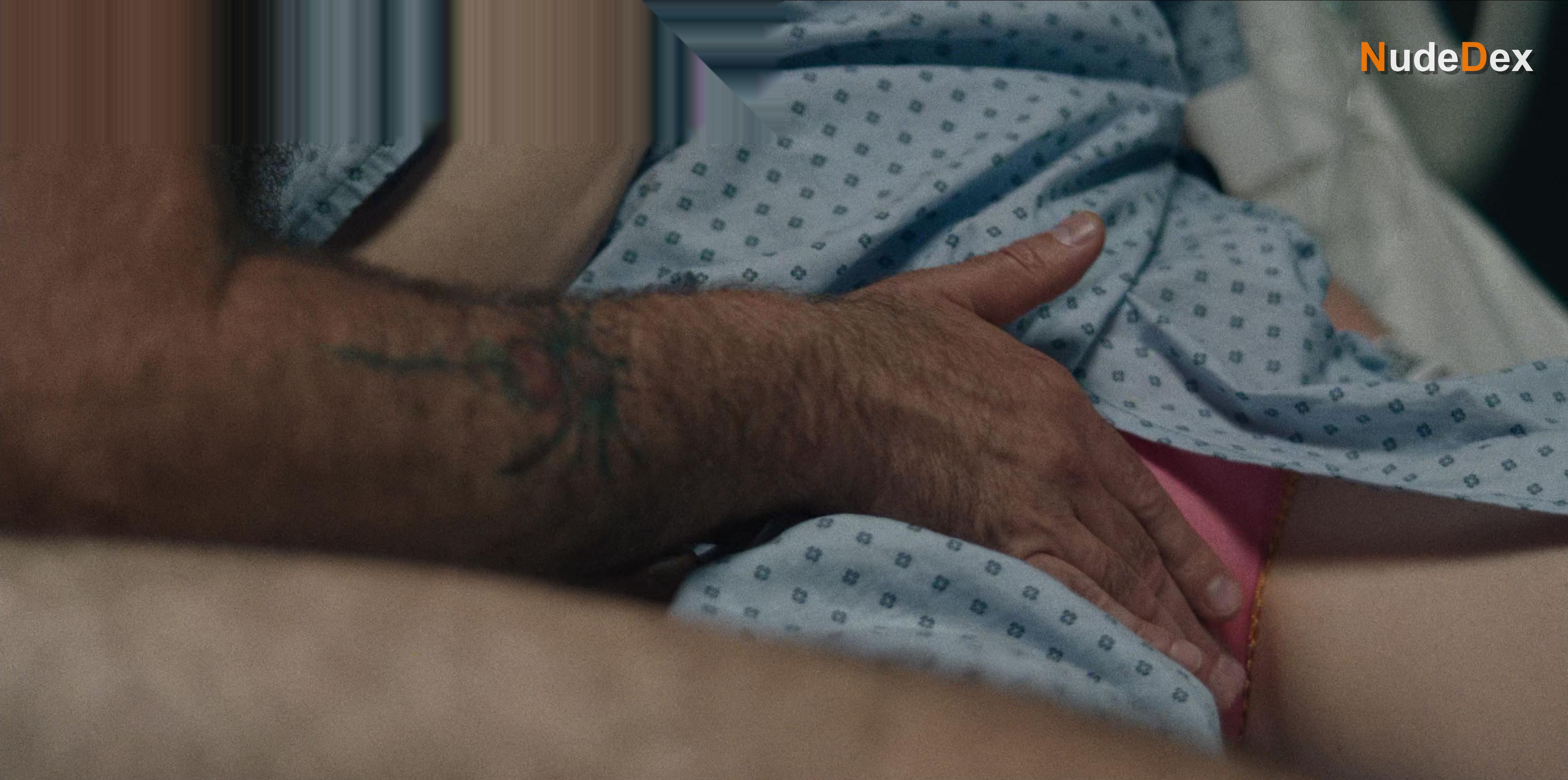 Michelle Williams in Dying For Sex, photo 61