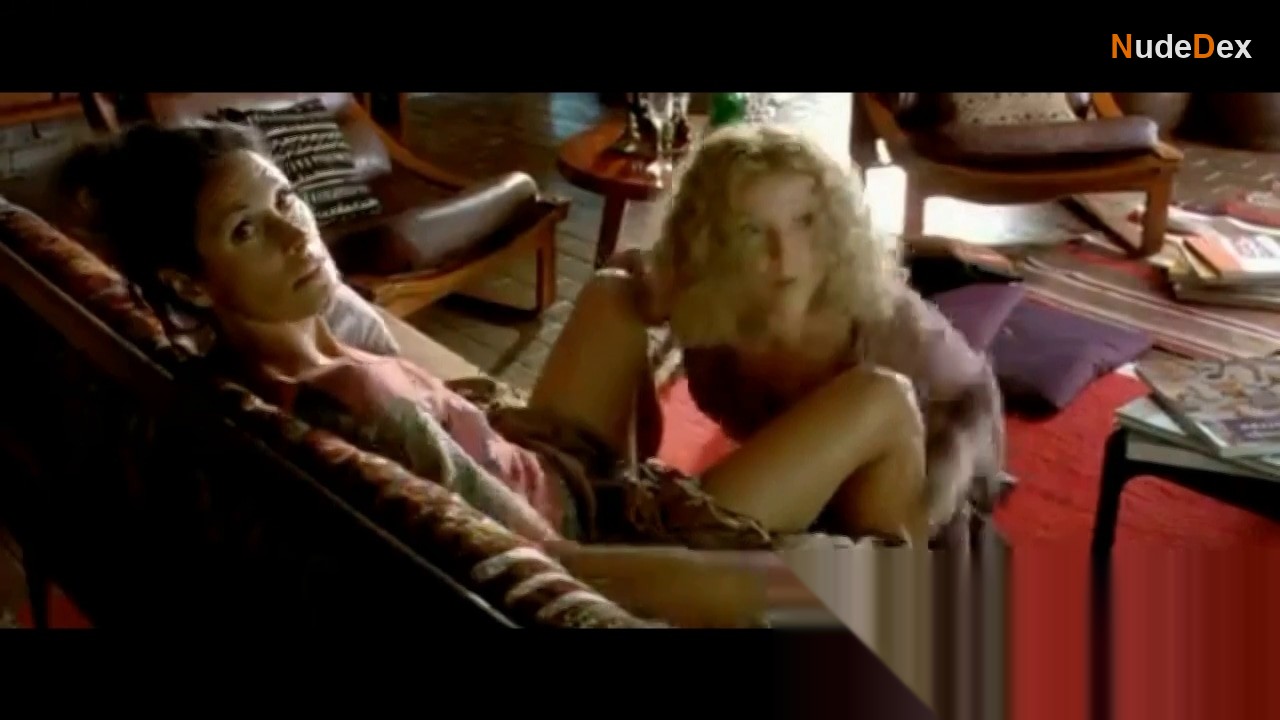 Miranda Richardson in Century, photo 7