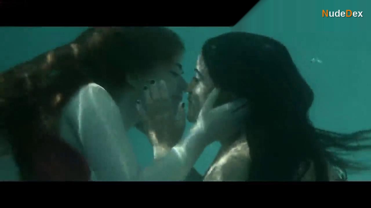 Mireia Ferre Bermusell in Salir Del Agua, photo 3