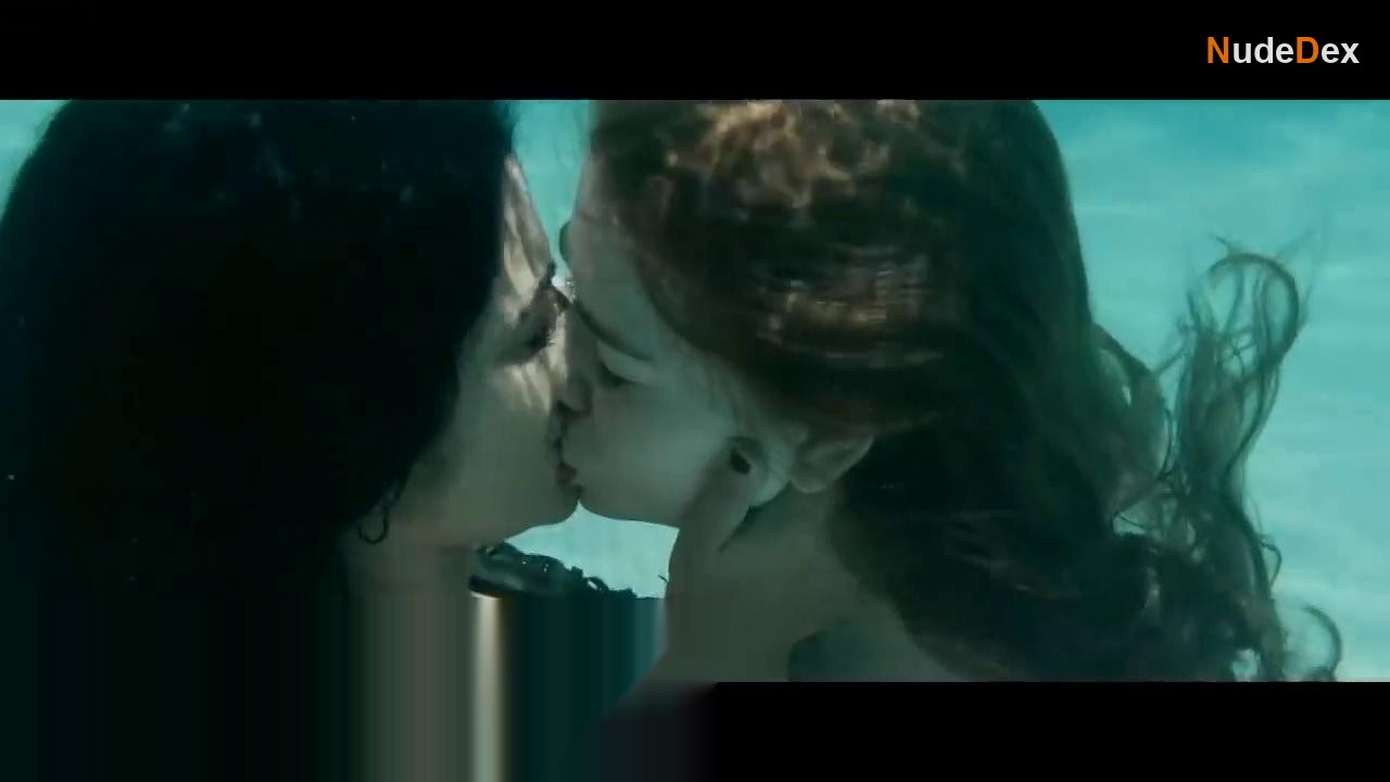 Mireia Ferre Bermusell in Salir Del Agua, photo 8