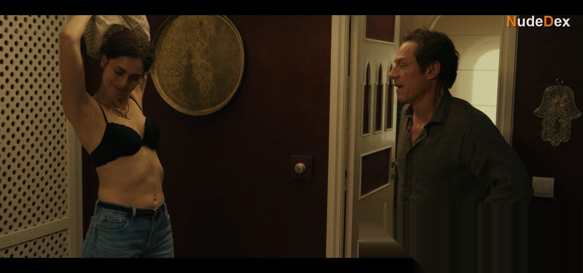 The Things Left Unspoken in The Things Left Unspoken, photo 9