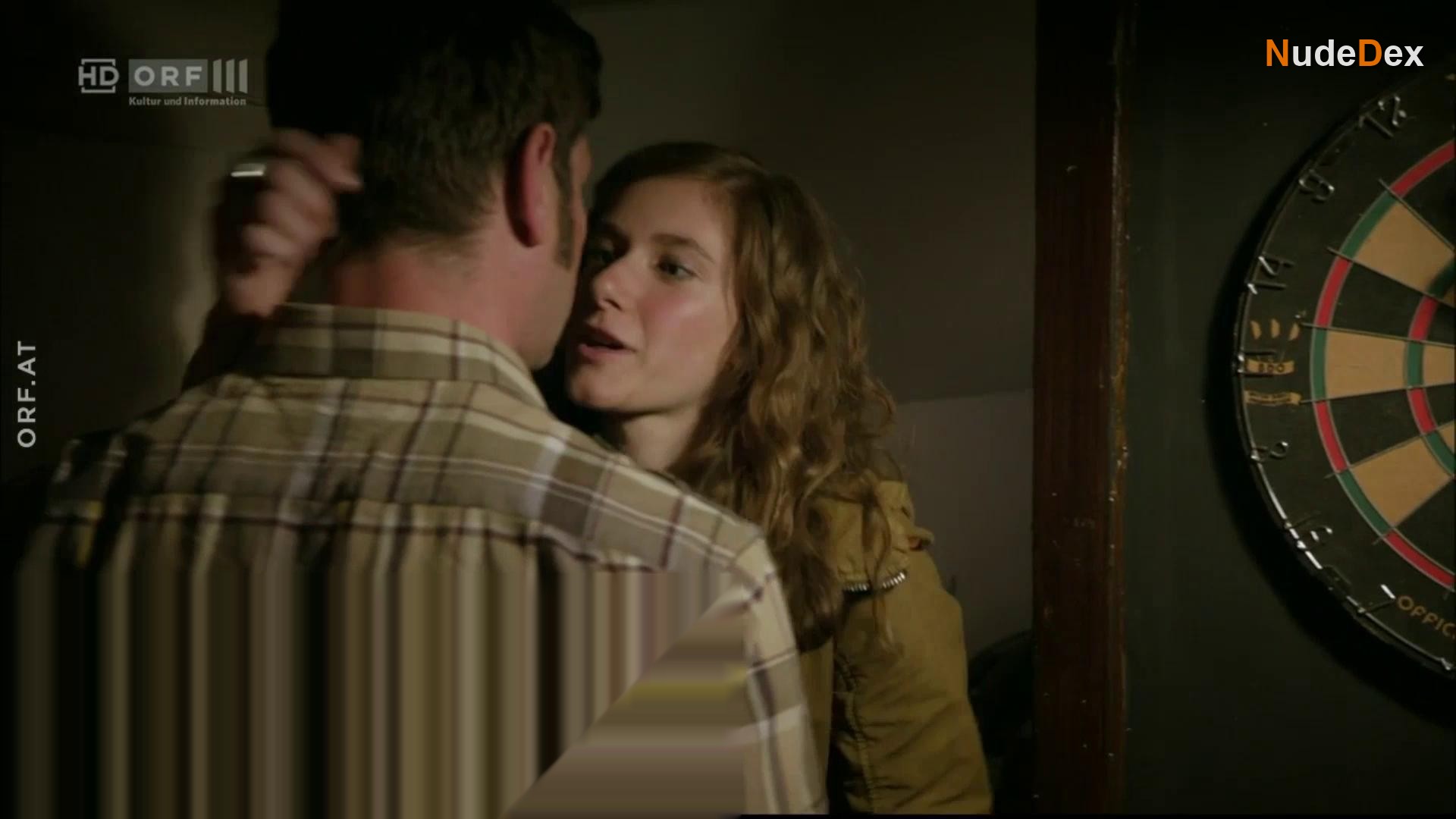 Miriam Stein in Vier Frauen Und Ein Todesfall, photo 6