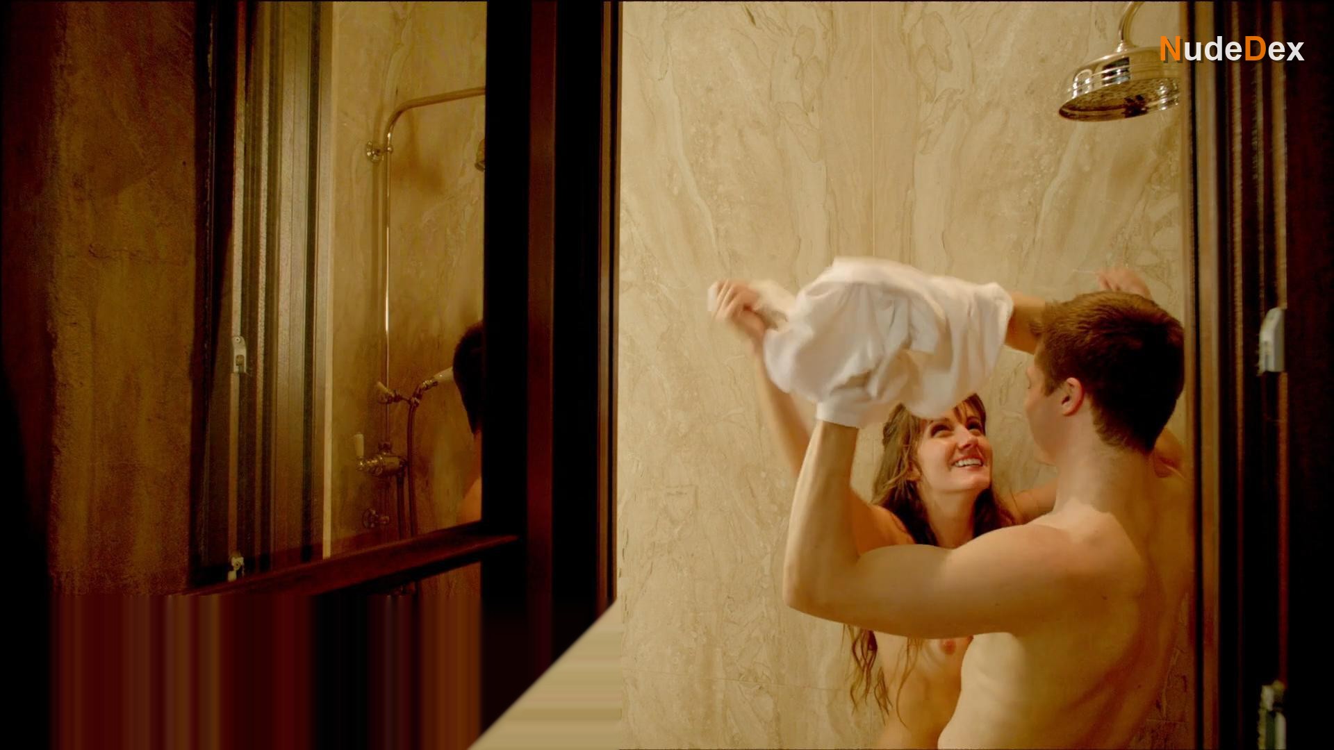 Mischa Barton in American Beach House, photo 10