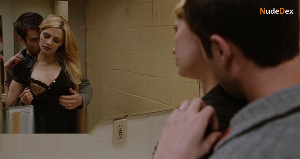 Mischa Barton in Homecoming, photo 8