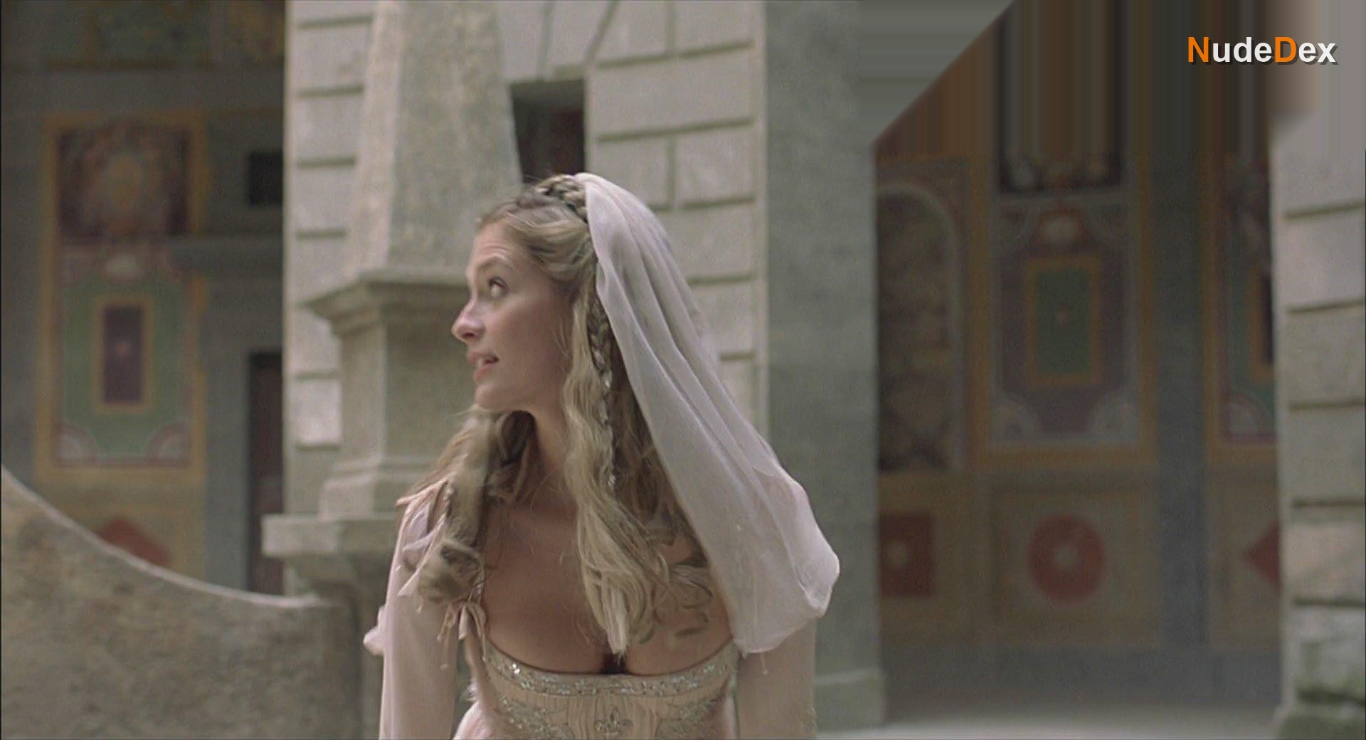 Mischa Barton in Virgin Territory, photo 10