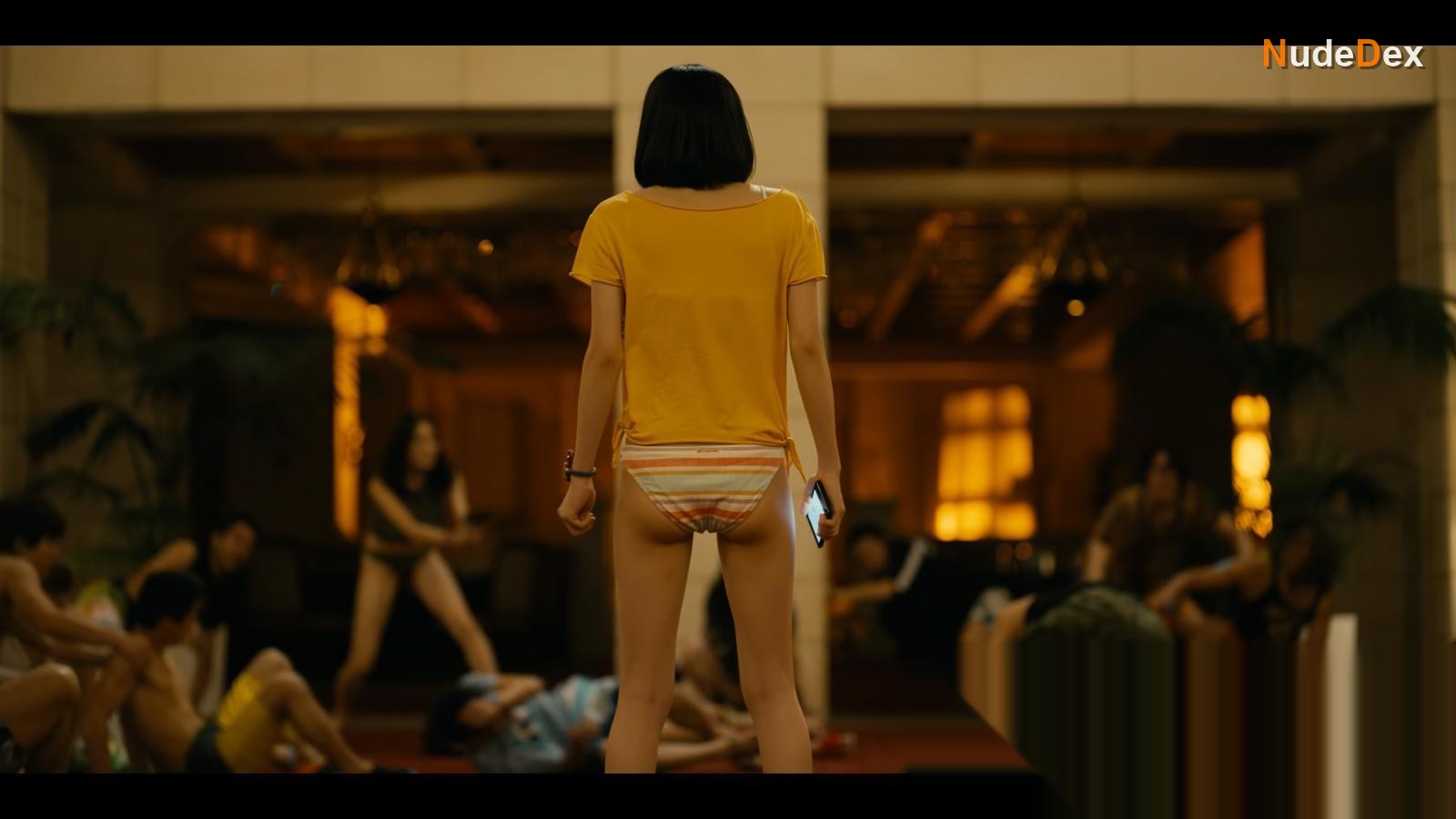 Mizuki Yoshida in Alice In Borderland, photo 10