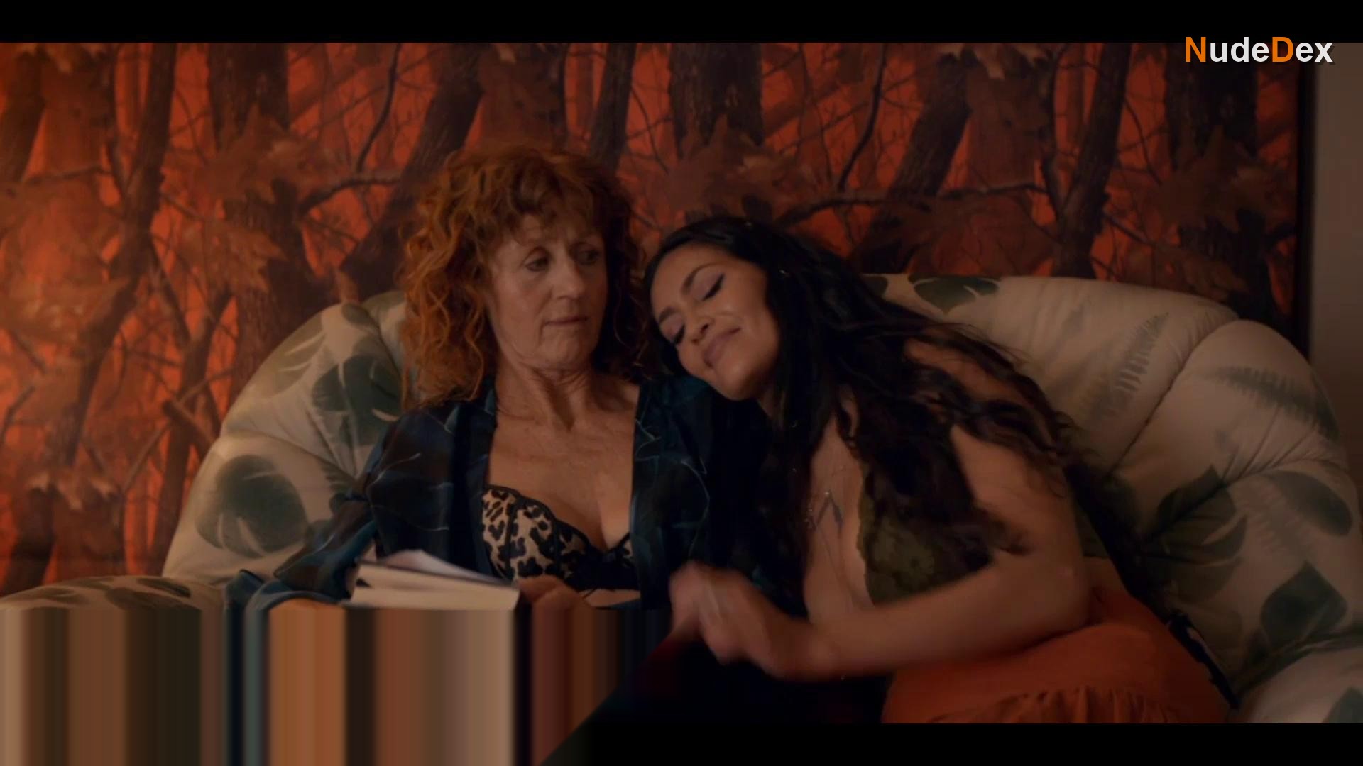 Moana Johnson in Madam, photo 11