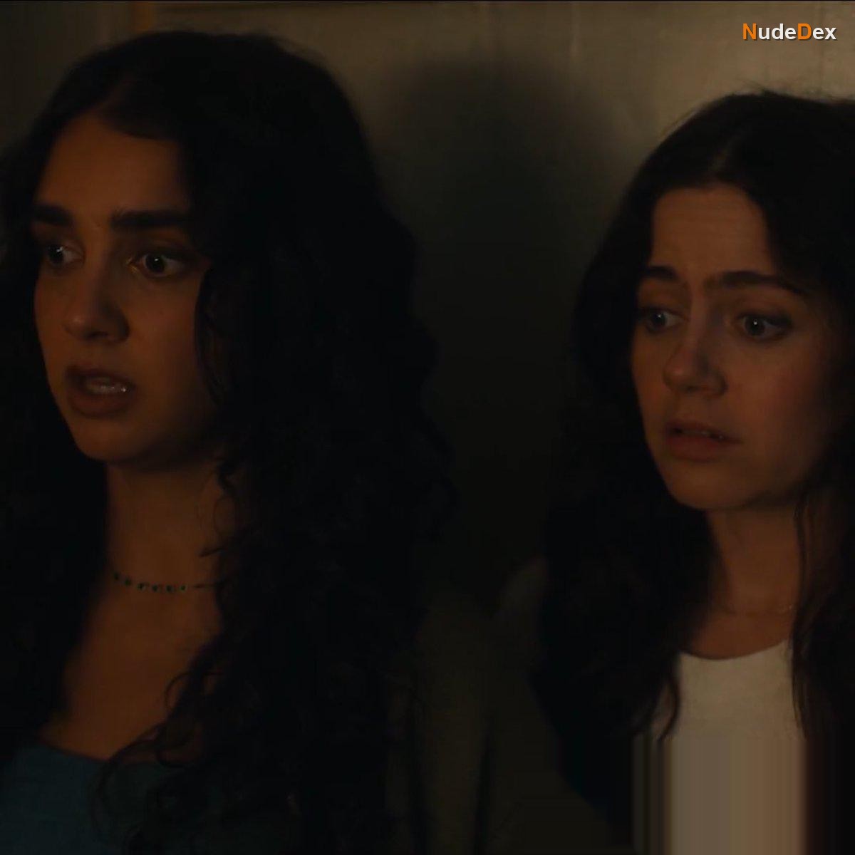 Molly Gordon in Oh, Hi!, photo 1