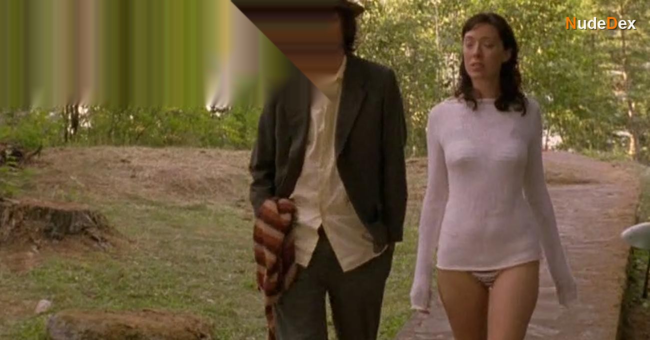Molly Parker in Who Loves The Sun, photo 3