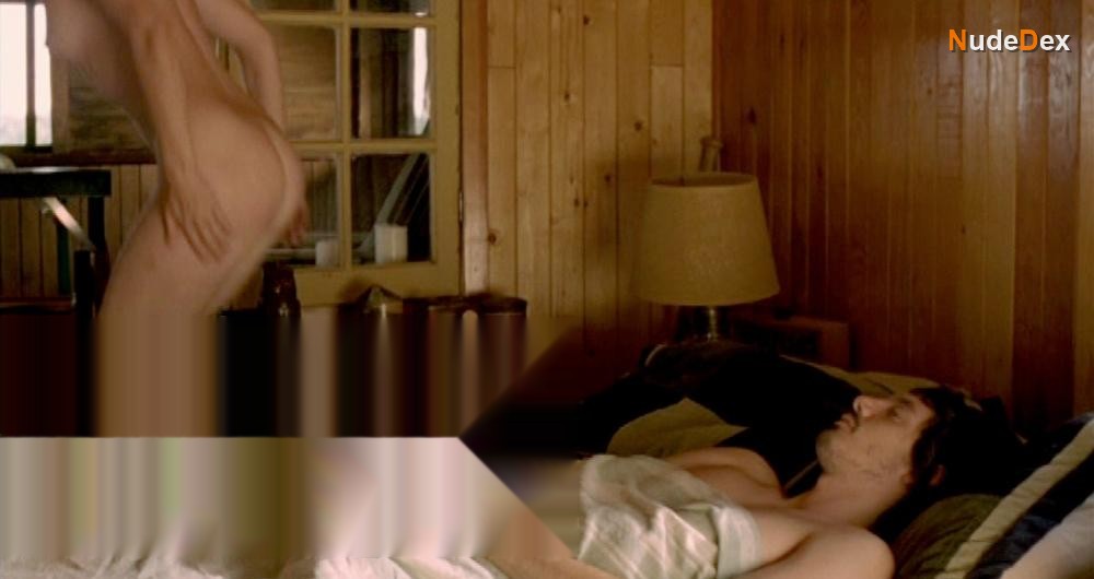 Molly Parker in Who Loves The Sun, photo 11