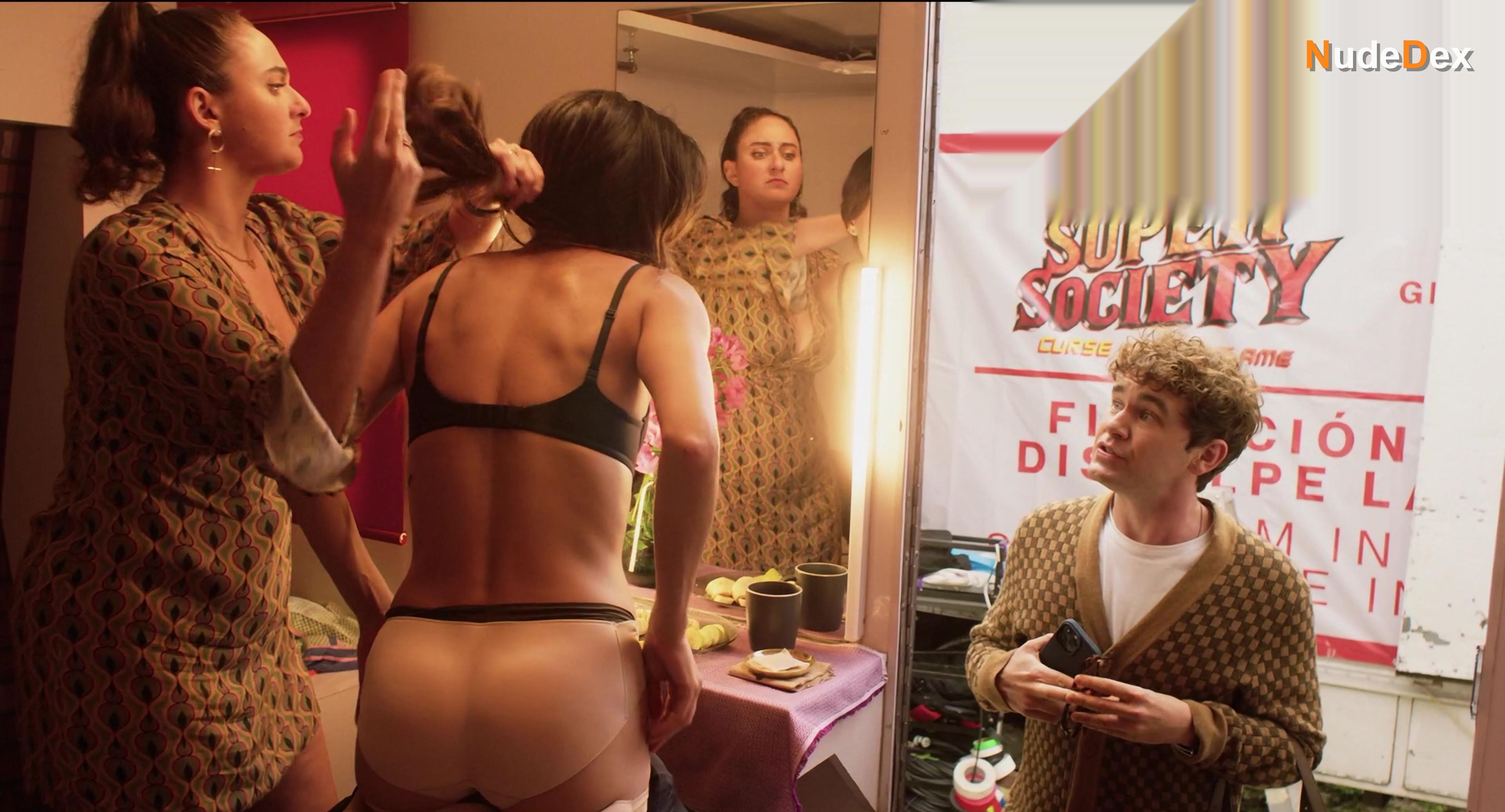 Monica Barbaro in At Midnight, photo 21