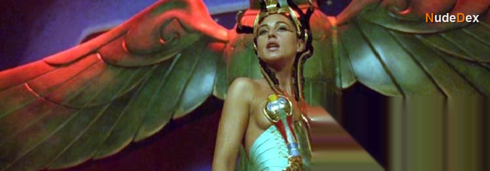 Monica Bellucci in Asterix Obelix Mission Cleopatre, photo 7