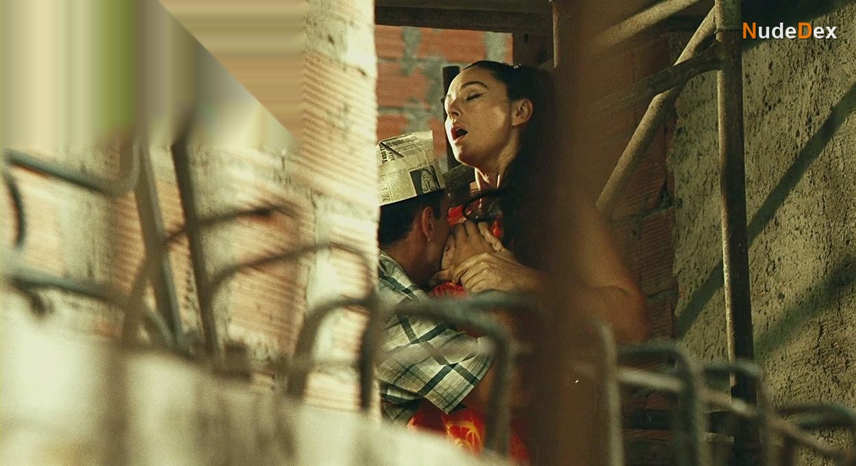 Monica Bellucci in Baaria, photo 2