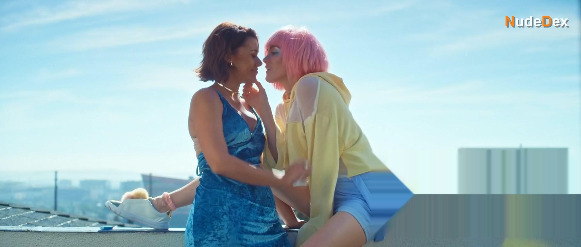 Montana Manning in Daddy Issues, photo 12