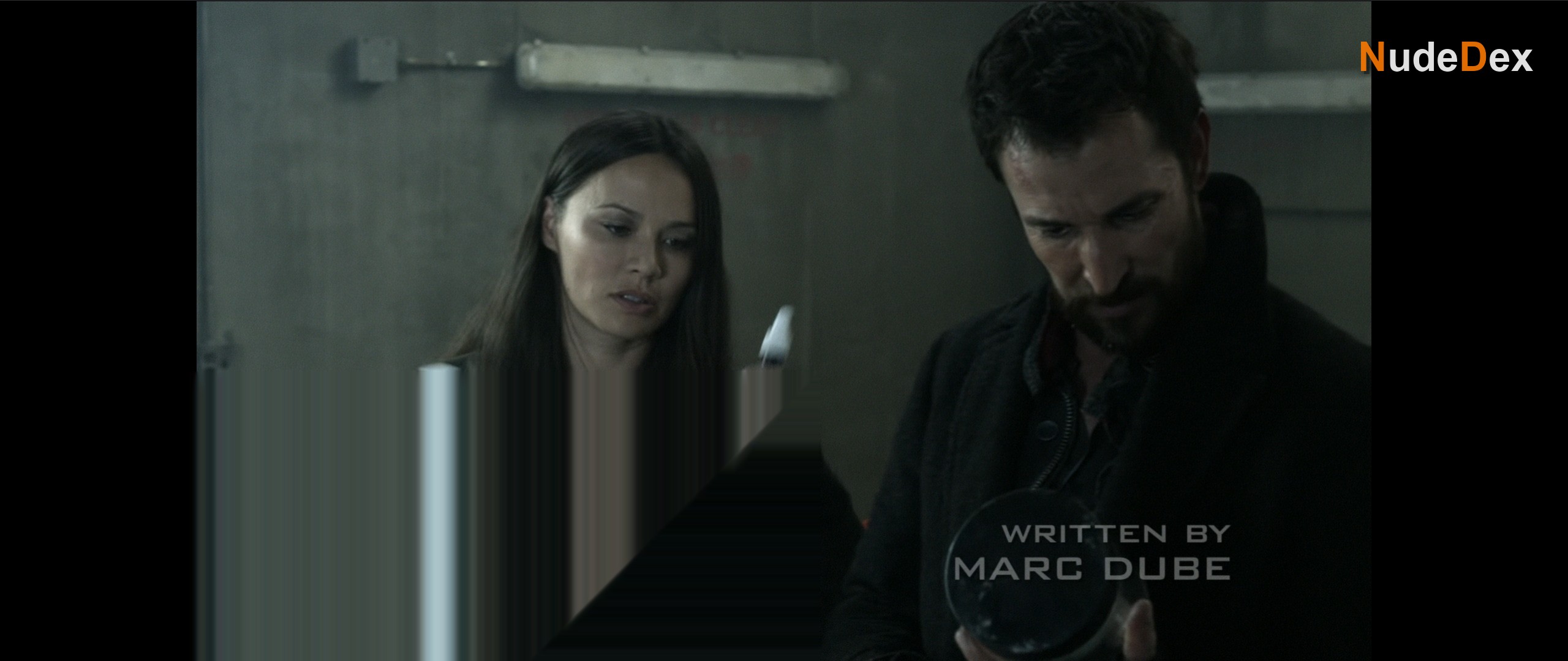 Moon Bloodgood in Falling Skies, photo 9
