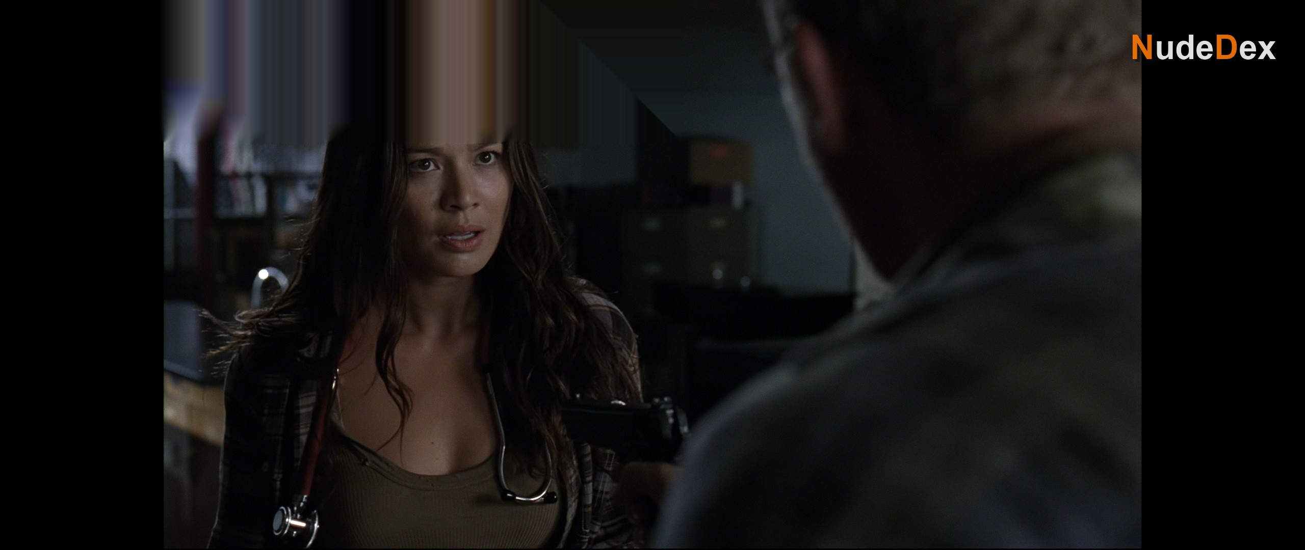 Moon Bloodgood in Falling Skies, photo 24