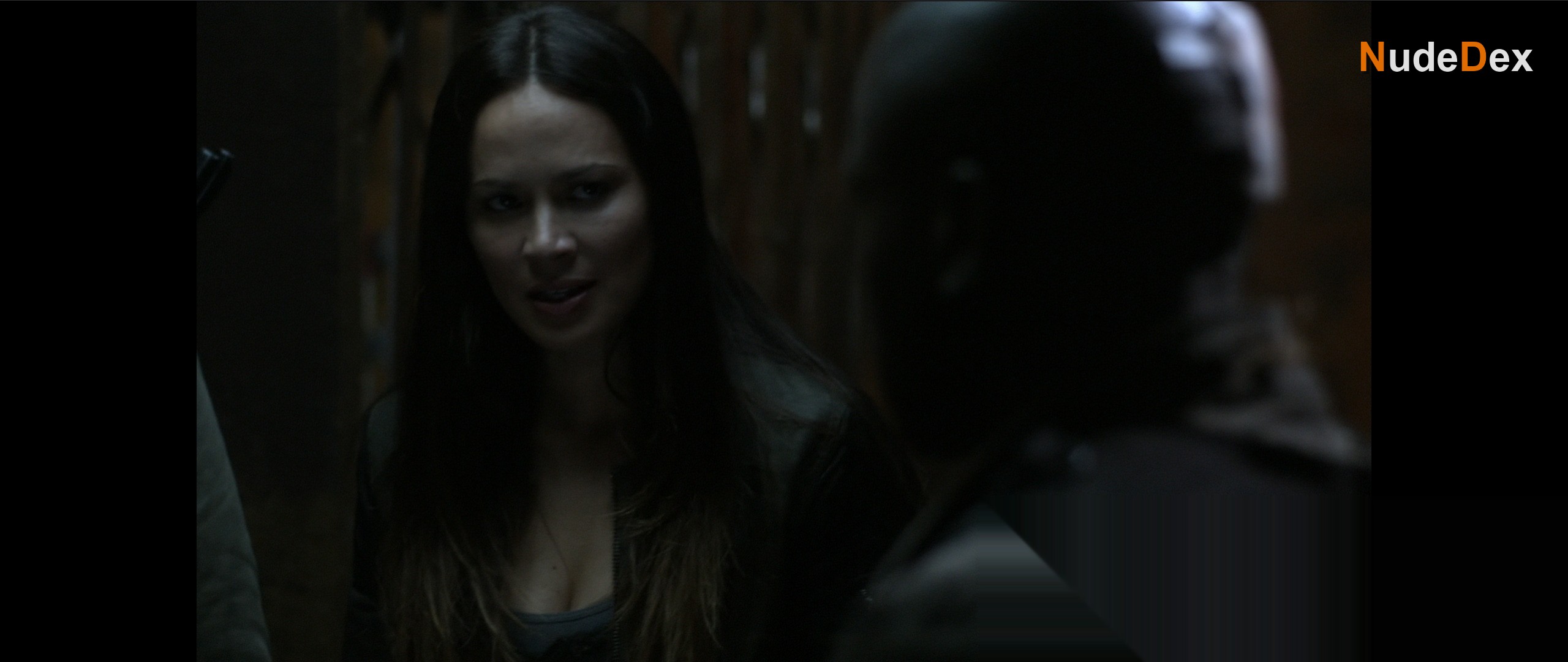 Moon Bloodgood in Falling Skies, photo 33