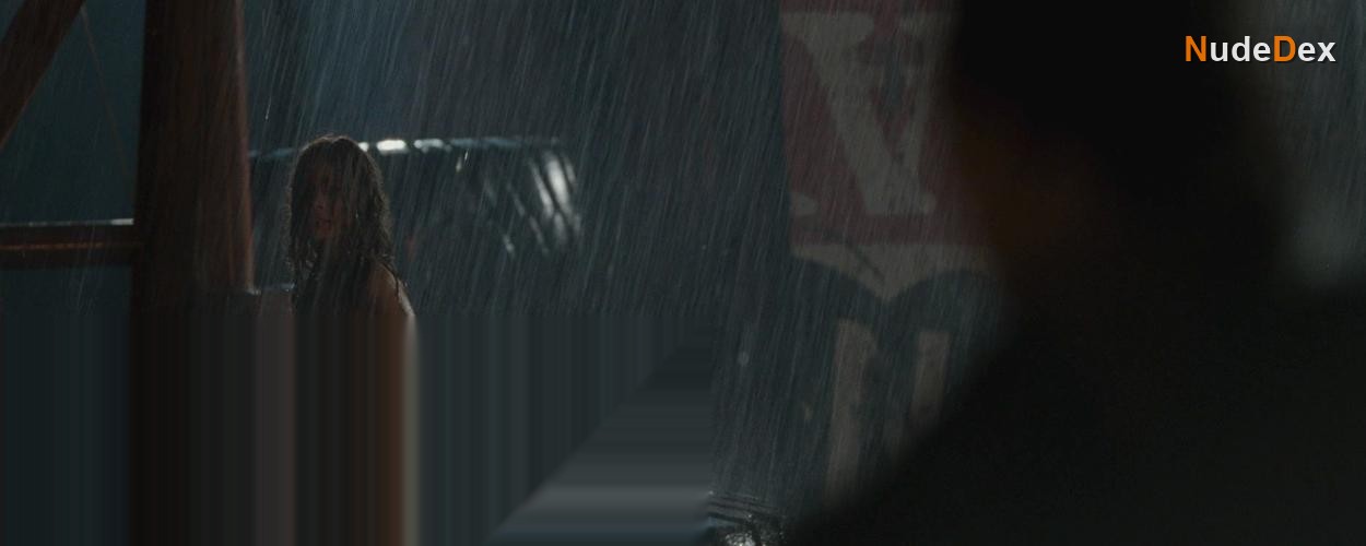 Moon Bloodgood in Terminator Salvation, photo 4